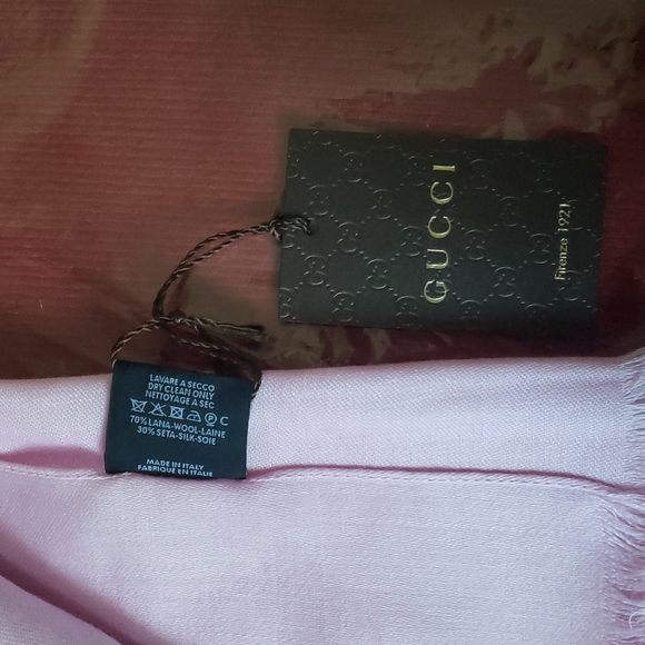 NWT Authentic Gucci Scarf Light Pink - Picture 6 of 6